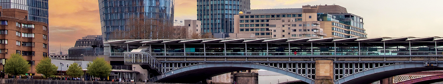 Blackfriars bridge at dusk